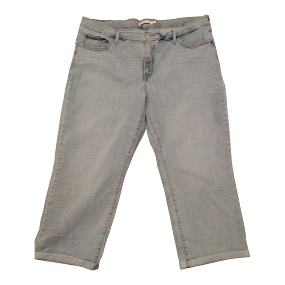 Levi’s Capri Size 20W EUC🚨Host Pick🚨 - Picture 7 of 8